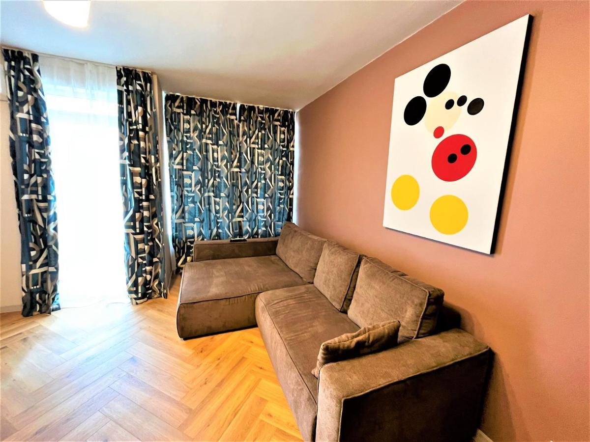 Bravo 5 Holiday Home Pantai Sunny Bagian luar foto