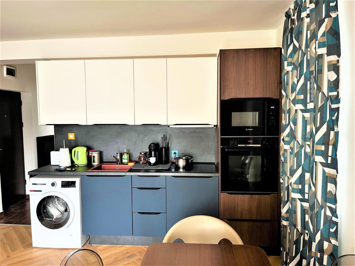 Bravo 5 Holiday Home Pantai Sunny Bagian luar foto
